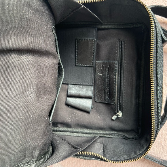Maral leather men’s crossbody bag - Picture 3 of 5